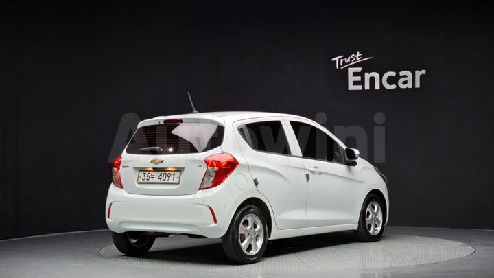 Chevrolet Spark 2017 — 2