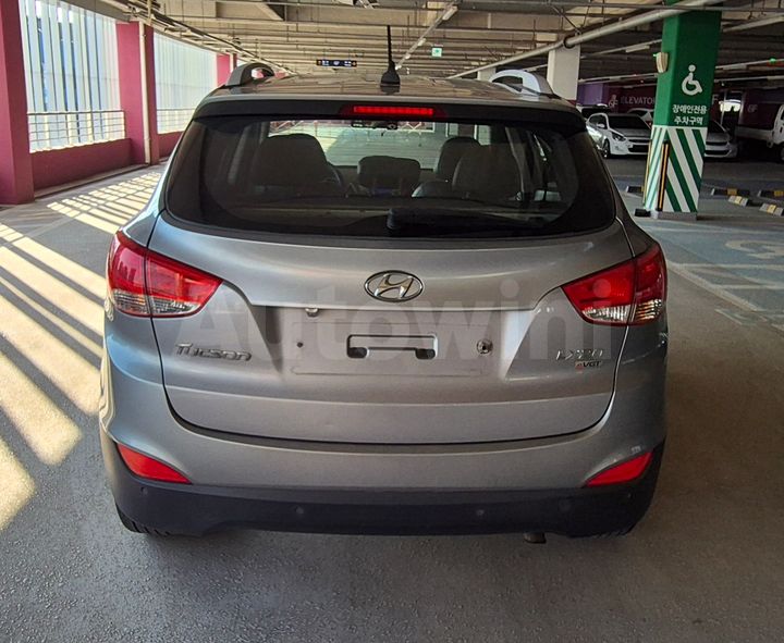 Hyundai Tucson 2010 — 5