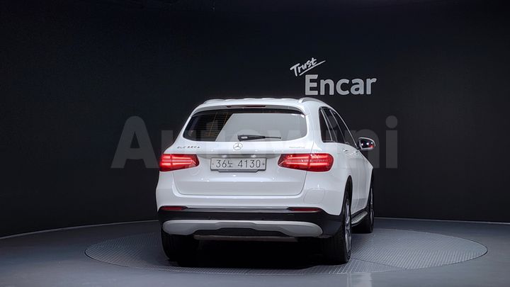 Mercedes-Benz GLC Class 2019 — 4
