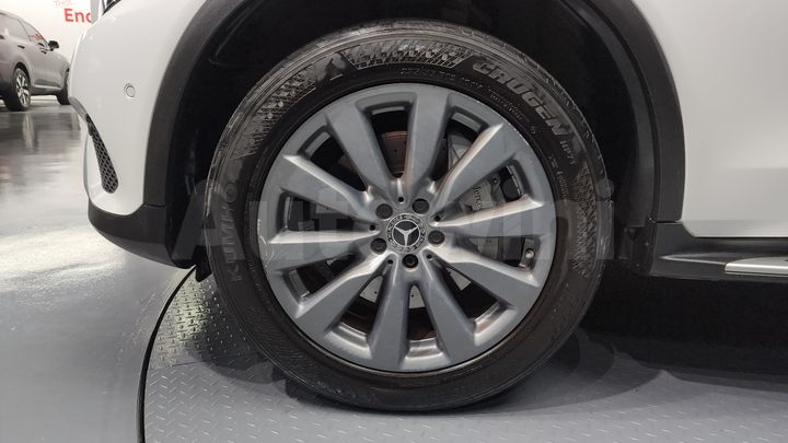 Mercedes-Benz GLC Class 2019 — 5