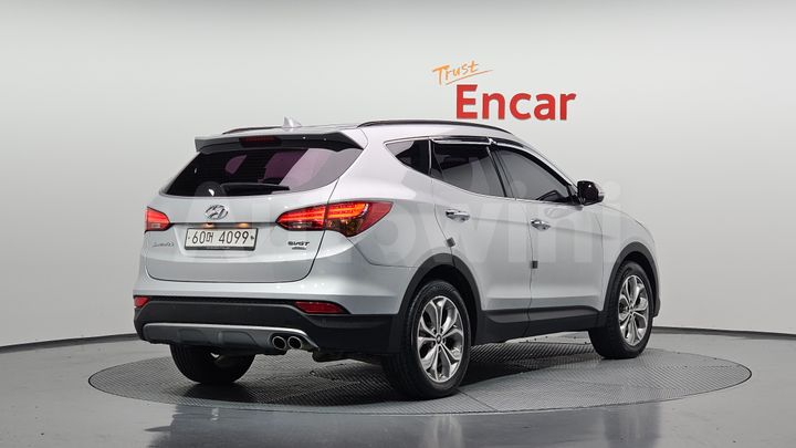 Hyundai SantaFe 2015 — 2