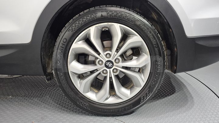 Hyundai SantaFe 2015 — 5