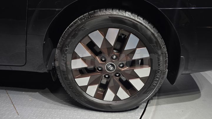 Hyundai Staria 2022 — 5