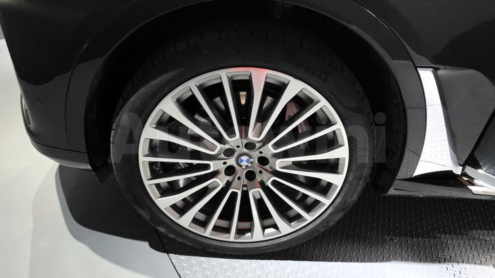 BMW X7 2021 — 5
