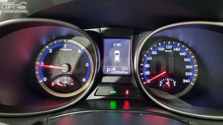 Hyundai SantaFe 2013 — 5