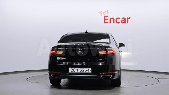 Kia K7 2018 — 4