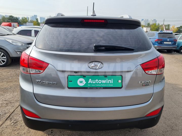 Hyundai Tucson 2011 — 5