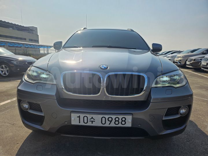 BMW X6 2013 — 2