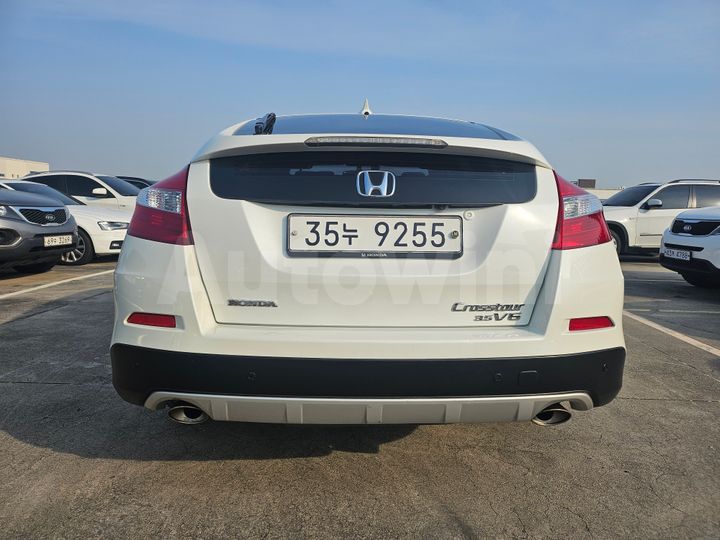 Honda Cross Tour