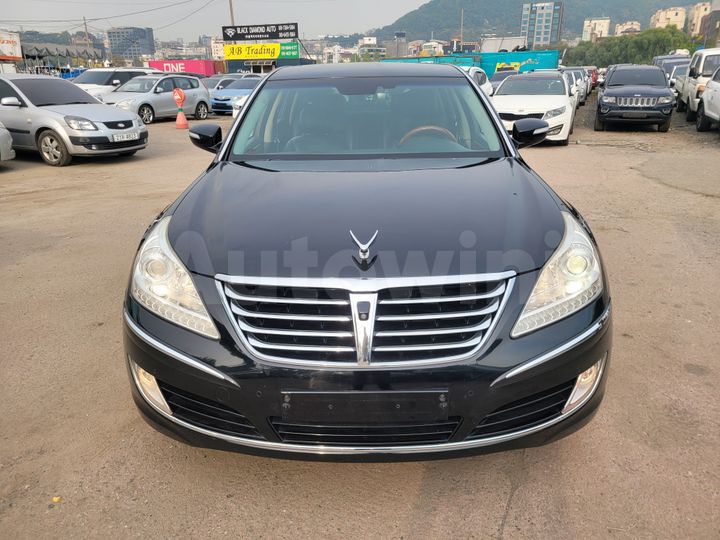 Hyundai Equus