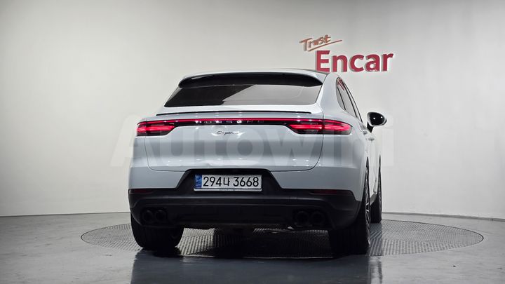 Porsche Cayenne 2021 — 4