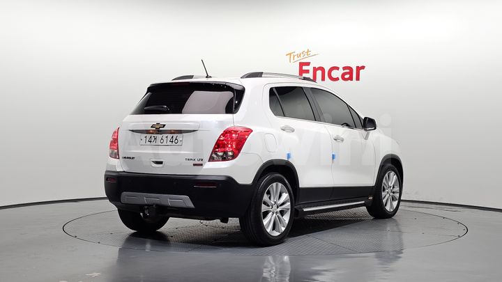 Chevrolet Trax 2015 — 2