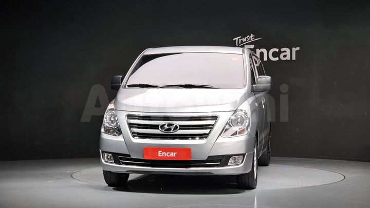 Hyundai Starex 2018 — 3