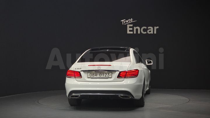 Mercedes-Benz E Class 2014 — 4