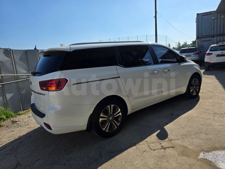 Kia Carnival 2019 — 5