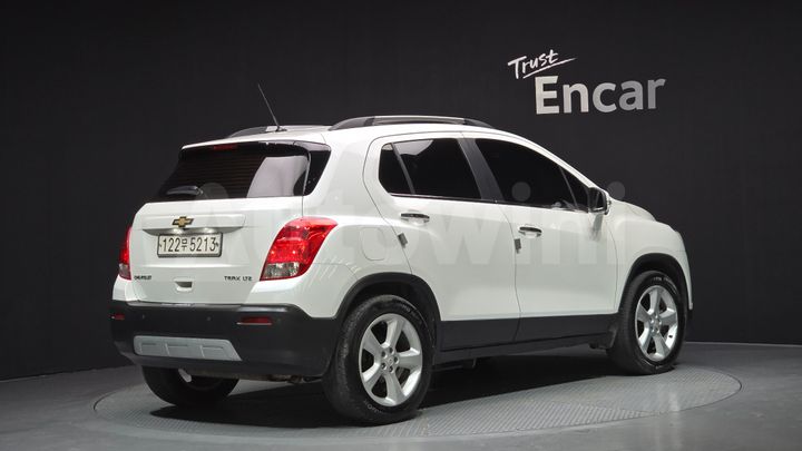 Chevrolet Trax 2016 — 2