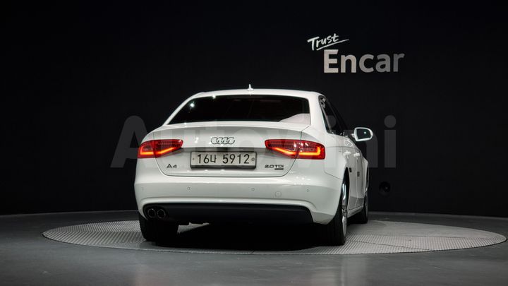 Audi A4 2013 — 4