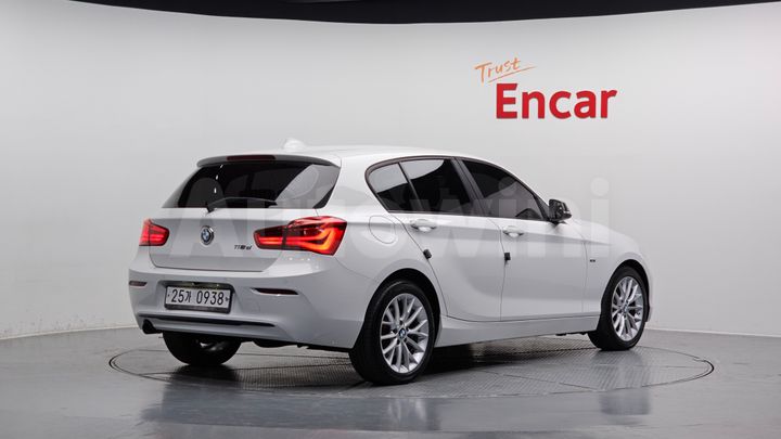 BMW 1 Series 2016 — 2