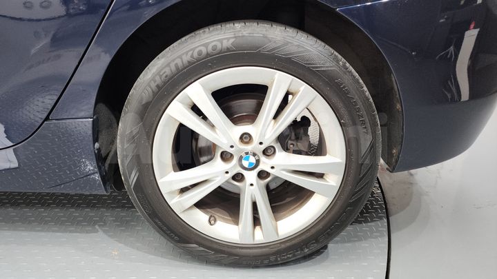BMW 2 Series 2016 — 5