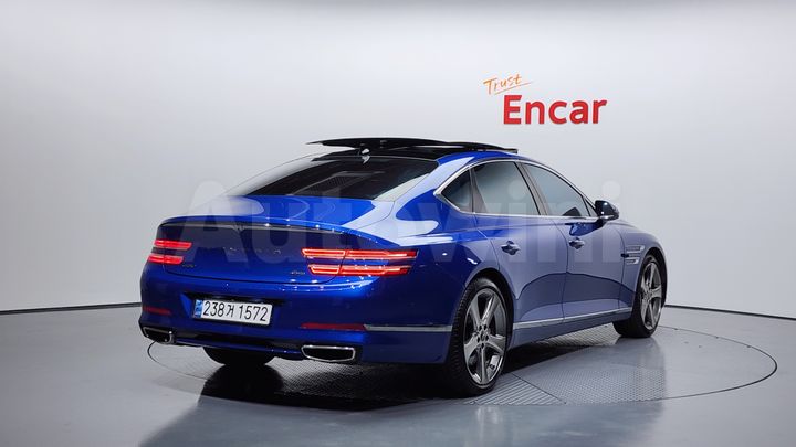 Genesis G80 2021 — 2
