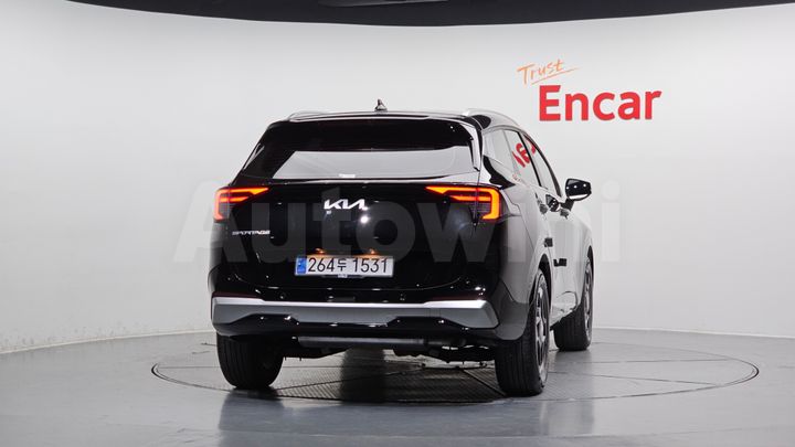 Kia Sportage 2025 — 4