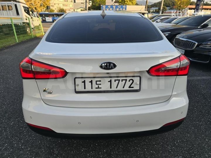 Kia K3 2015 — 3