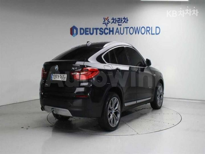 BMW X4 2015 — 2