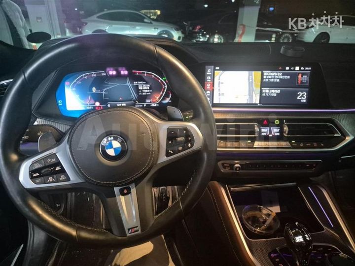 BMW X6 2022 — 2