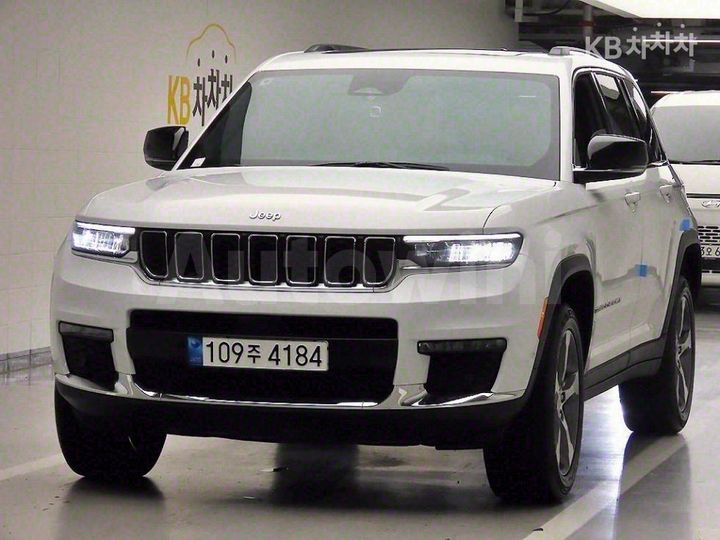 Jeep Cherokee 2023 — 2