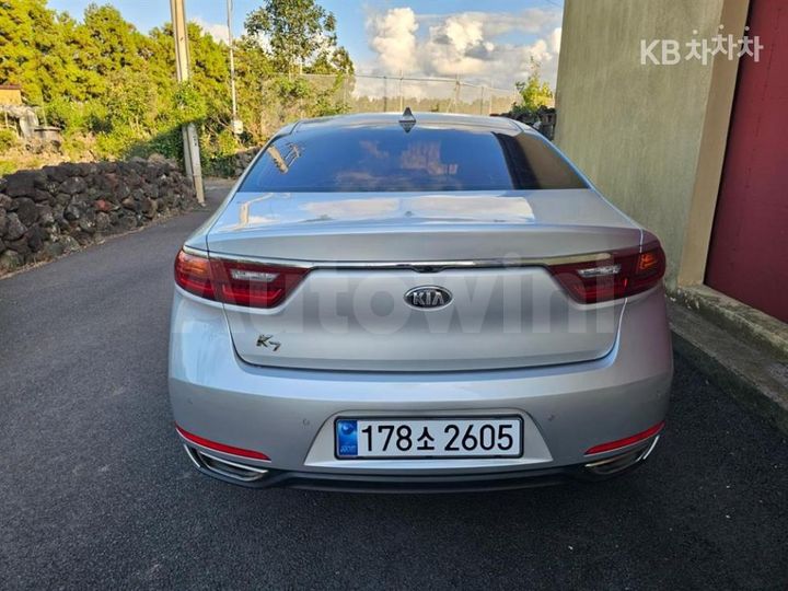 Kia K7 2018 — 4