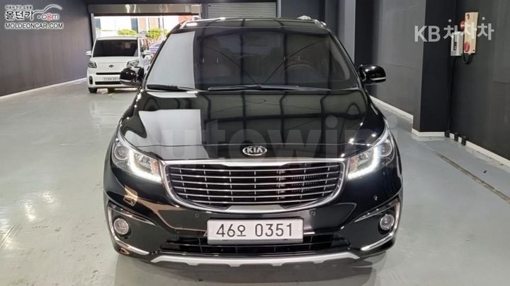 Kia Carnival 2017 — 3