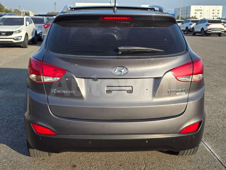 Hyundai Tucson 2011 — 5