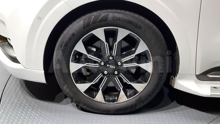 Kia Carnival 2023 — 5