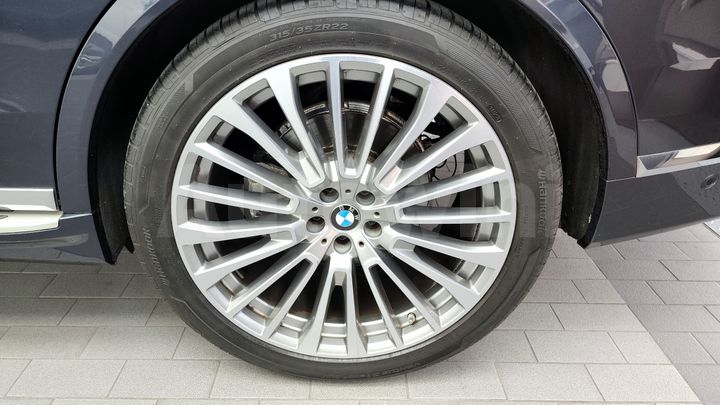 BMW X7 2021 — 5