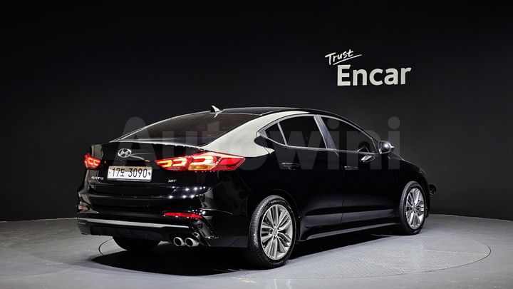 Hyundai Avante 2018 — 2