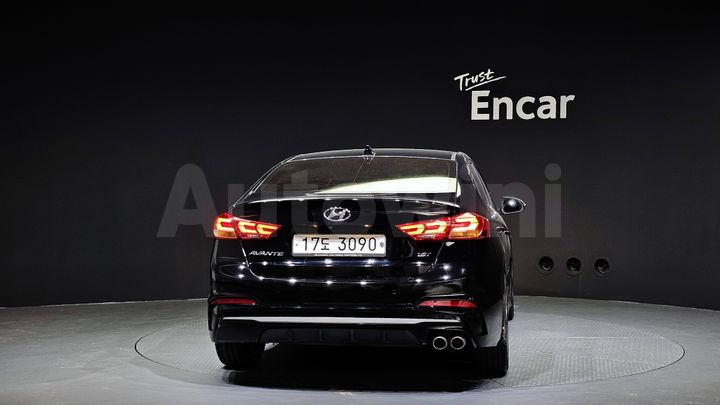Hyundai Avante 2018 — 4