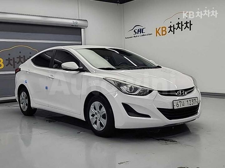 Hyundai Avante 2015 — 4