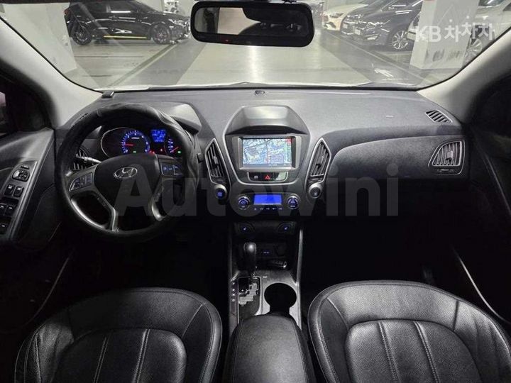 Hyundai Tucson 2012 — 5