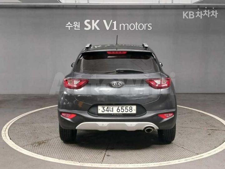 Kia Stonic 2018 — 2