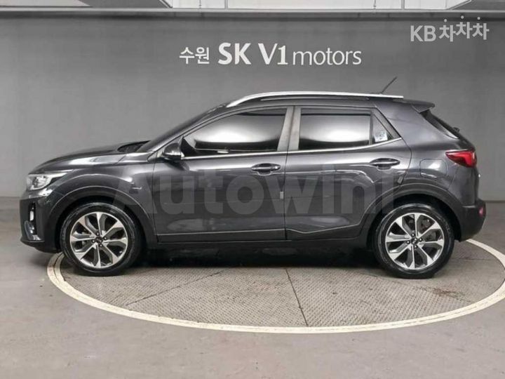 Kia Stonic 2018 — 3