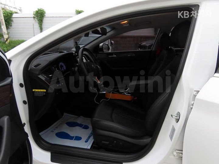 Hyundai Sonata 2018 — 5