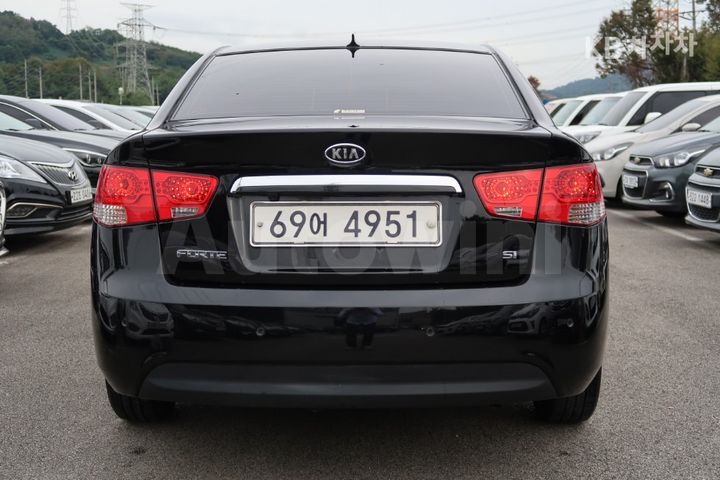 Kia Forte 2010 — 5