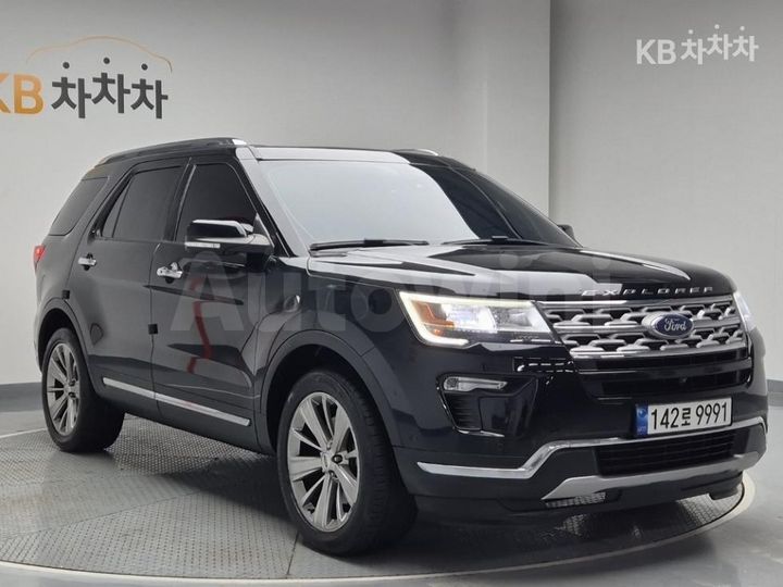 Ford Explorer 2018 — 4