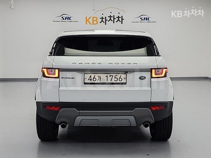 Land Rover Range Rover Evoque 2018 — 3
