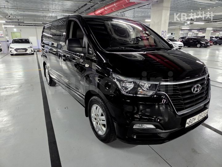 Hyundai Starex 2021 — 3