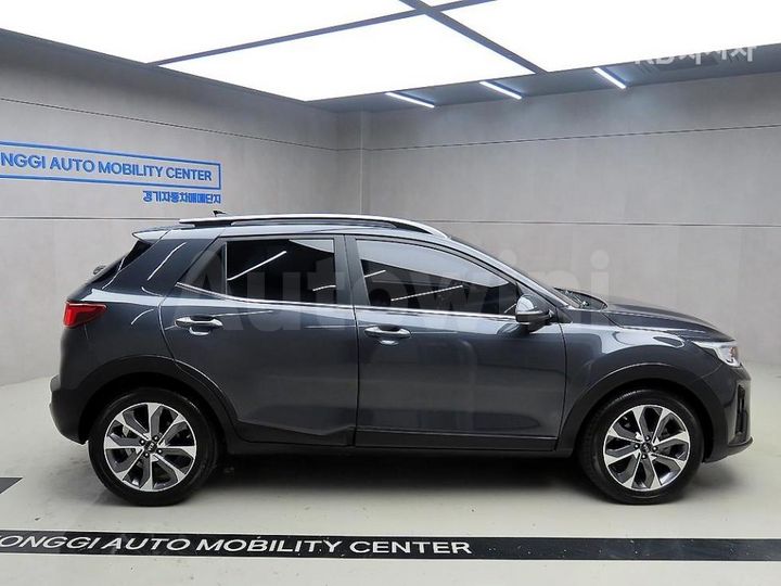 Kia Stonic 2020 — 2