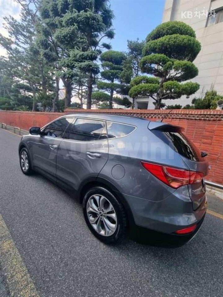 Hyundai SantaFe 2014 — 2