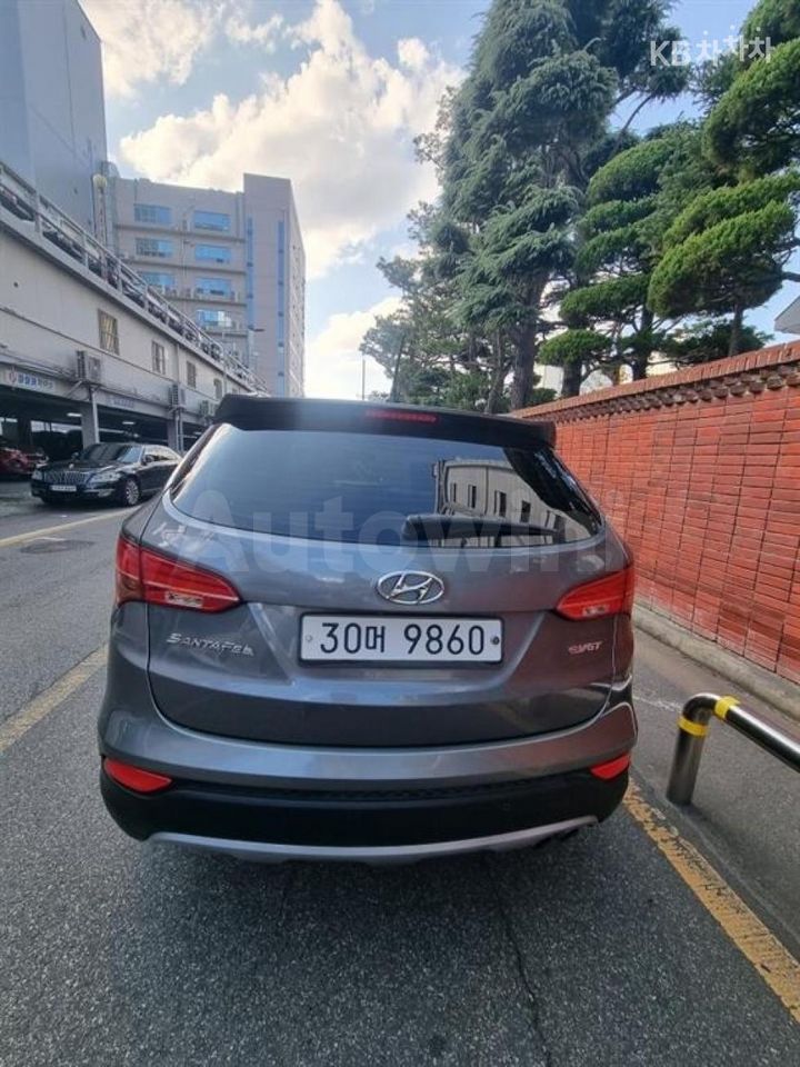 Hyundai SantaFe 2014 — 3