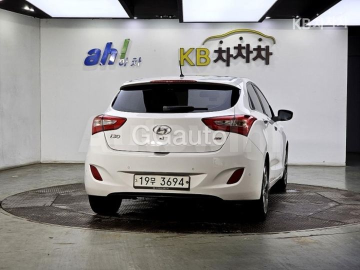 Hyundai i30 2012 — 3