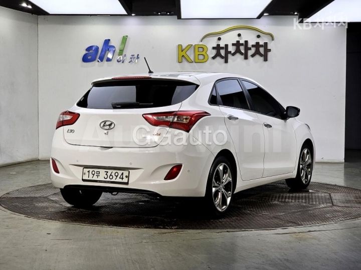 Hyundai i30 2012 — 4
